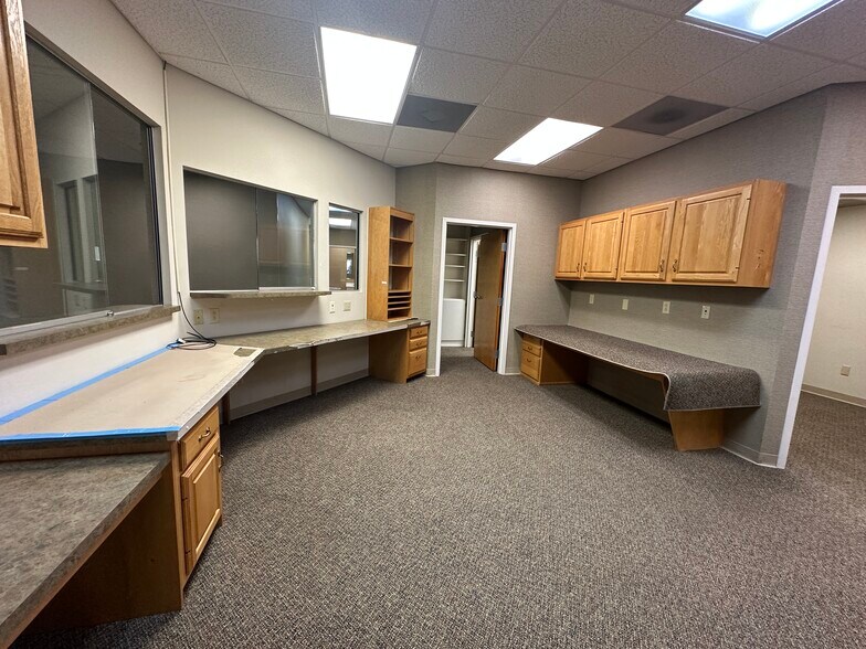 More Photos Of 200 Professional Park Dr SE, Blacksburg Medical For Lease