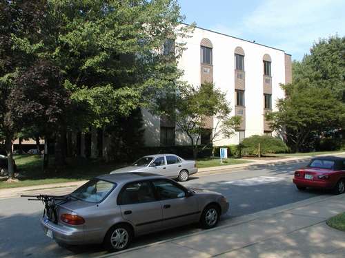 More Photos Of 6733 Curran St, McLean Medical For Sale