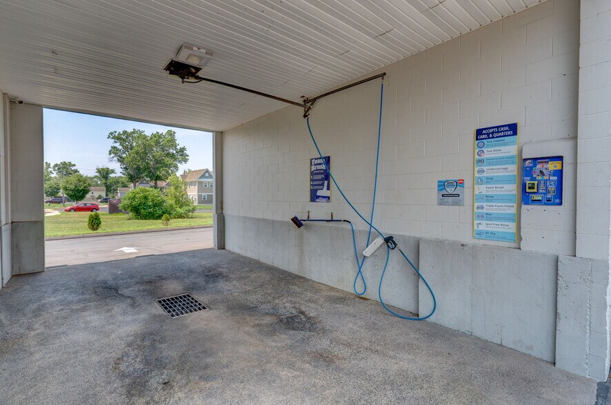 More Photos Of 2360 Corbin Ave, New Britain Carwash For Sale