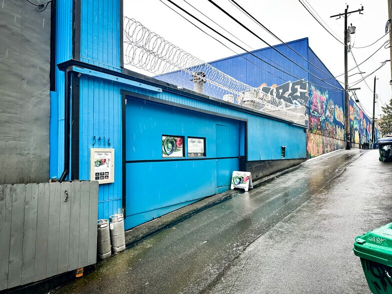 More Photos Of 5416 Shilshole Ave NW, Seattle Warehouse For Sale