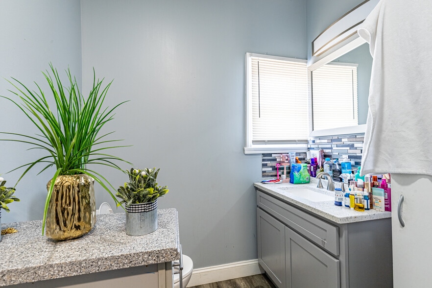 More Photos Of 757 W Main St, Rochester Multifamily For Sale