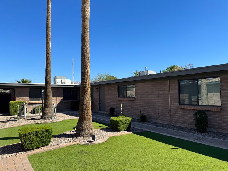 More Photos Of 1002 E Lester St, Tucson Apartments For Sale