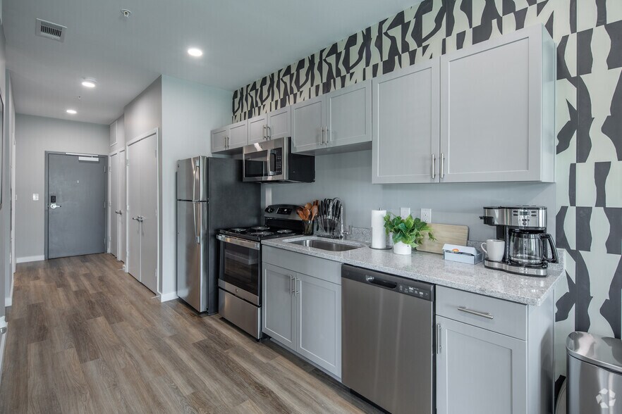 More Photos Of 4040 Travis Dr, Nashville Apartments For Sale