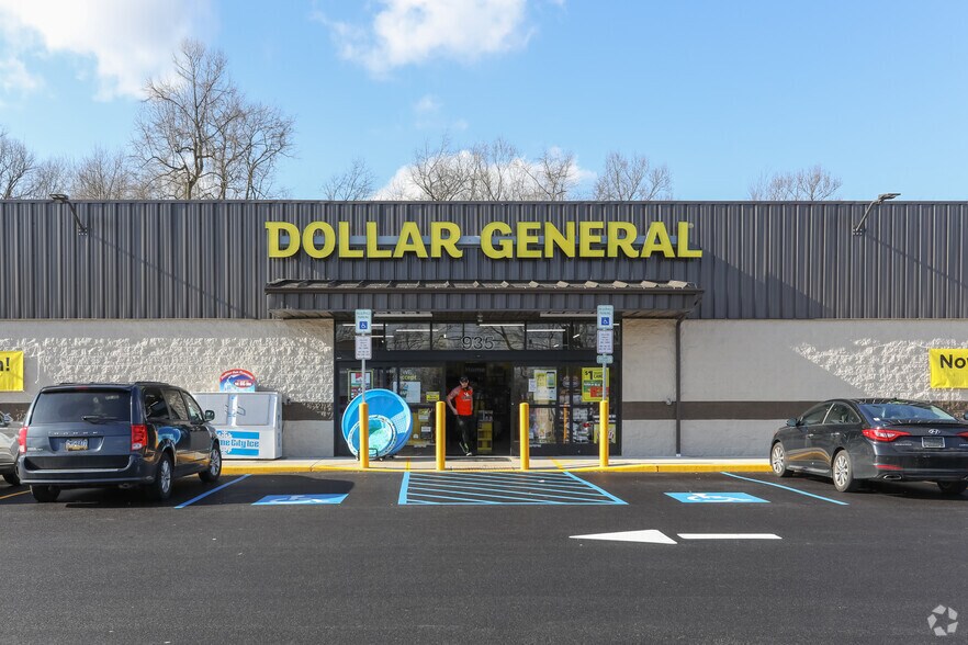 More Photos Of 935 State Route 130, Trafford Freestanding For Sale