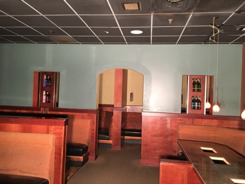 More Photos Of 1219 Filbert St, Philadelphia Parking Garage For Lease