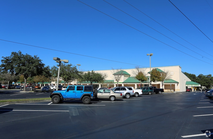 More Photos Of 7835-7897 Gunn Hwy, Tampa General Retail For Lease