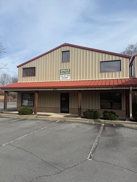 Primary Photo Of 1800-1810 N Bridge St, Elkin Storefront Retail Office For Lease
