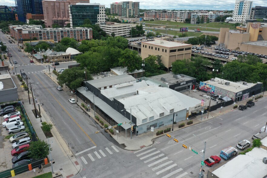More Photos Of 701-713 Red River St, Austin Freestanding For Sale