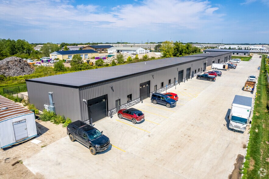 More Photos Of 1955 NE 58th Ave, Des Moines Unknown For Sale