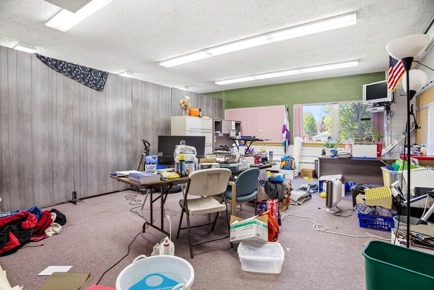 More Photos Of 6541 16TH Ave S, Richfield Schools For Lease
