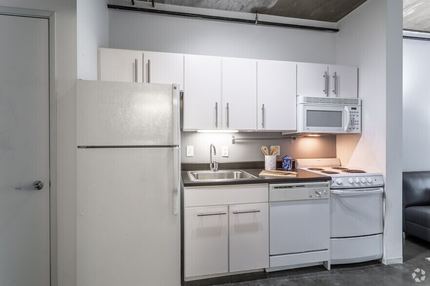 More Photos Of 3945 Chestnut St, Philadelphia Apartments For Lease