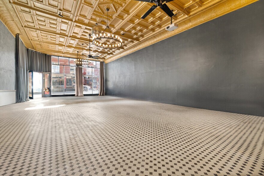 More Photos Of 301 Victor Ave, Victor Hotel For Sale