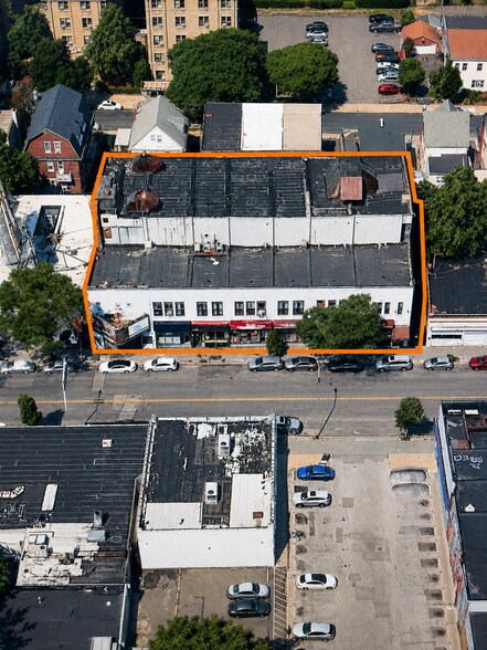 More Photos Of 423-433 S Broadway, Yonkers Storefront For Lease