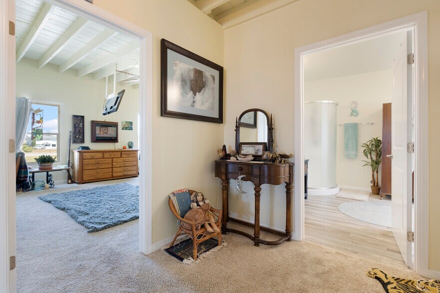 More Photos Of 347 2nd St, Crescent City Industrial For Sale