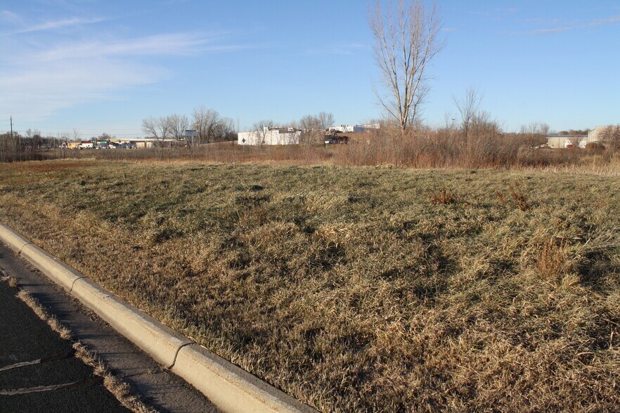 More Photos Of 610 & 620 Railroad Drive, Norwood Young America Land For Sale