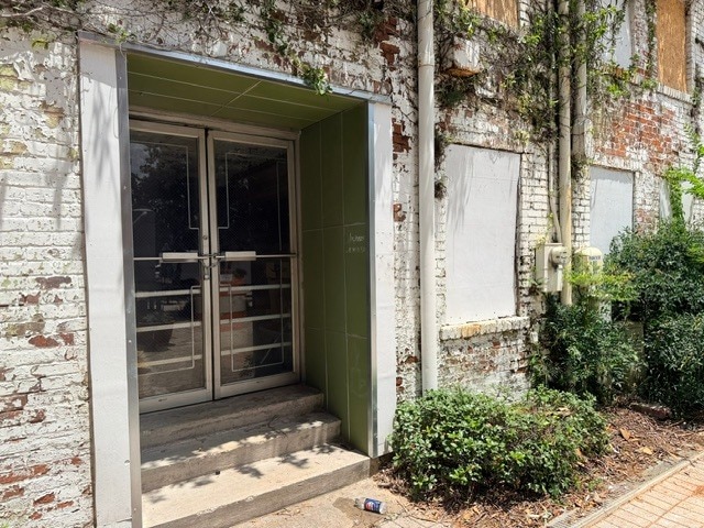 More Photos Of 128-130 N Patterson, Valdosta Storefront Retail Office For Sale