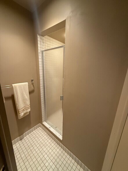 More Photos Of 357 N Craig St, Pittsburgh Office For Lease