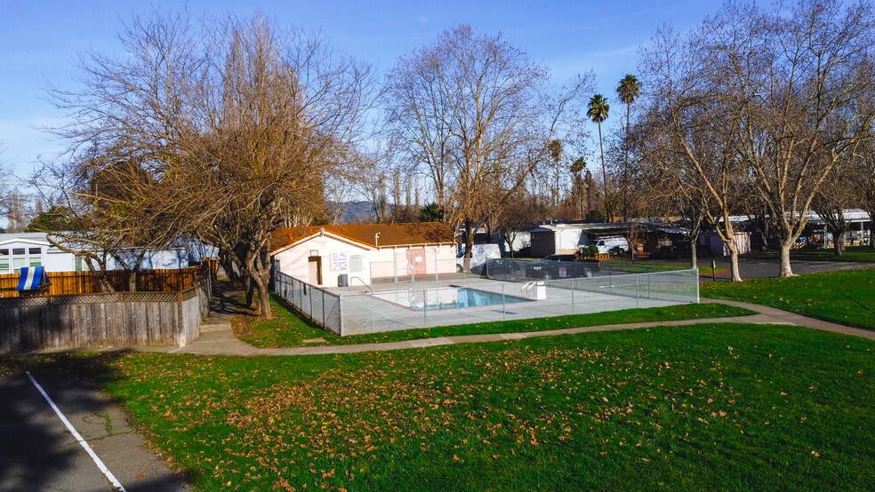 More Photos Of 750 Rohnert Park Expy W, Rohnert Park Manufactured Housing Mobile Home Park For Sale