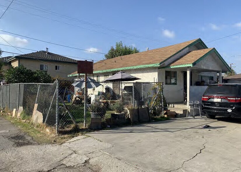 More Photos Of 10849 Carmenita Rd, Whittier Apartments For Sale