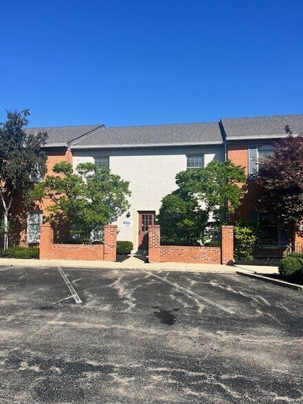 Primary Photo Of 7001-7009 Corporate Way, Dayton Office For Sale