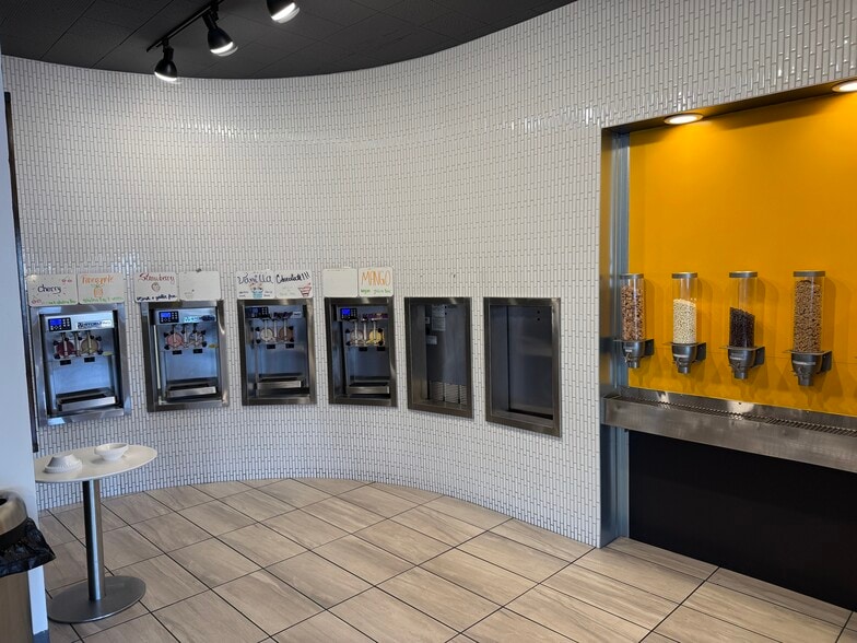 More Photos Of 1330 E 200 S, Salt Lake City Storefront For Lease