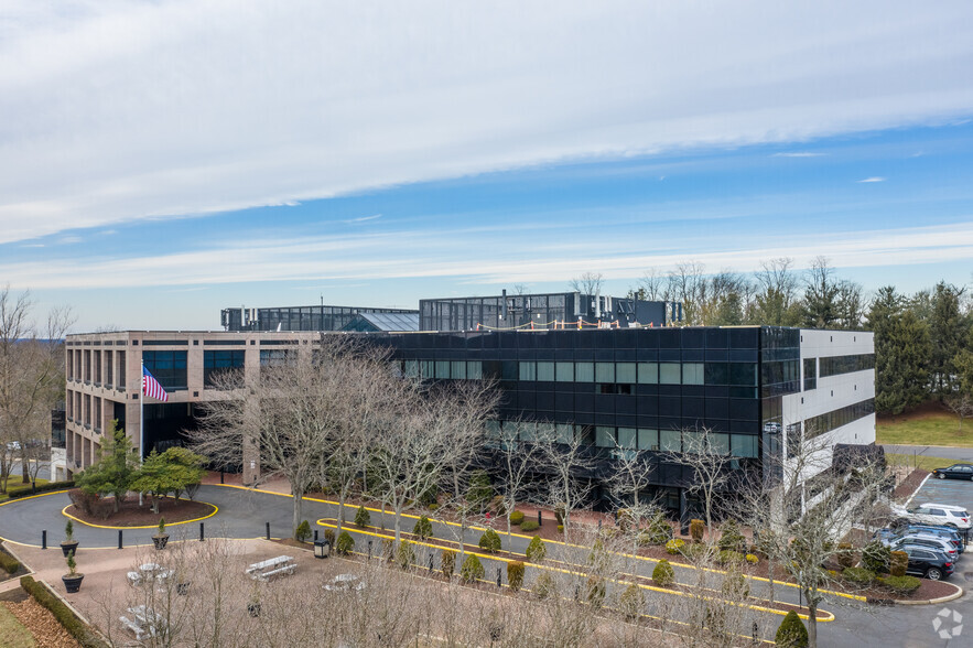 Primary Photo Of 125 Half Mile Rd, Red Bank Coworking Space