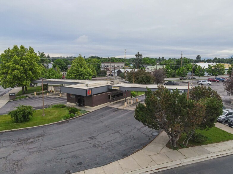 More Photos Of 112 E Montana St, Kalispell Office For Sale