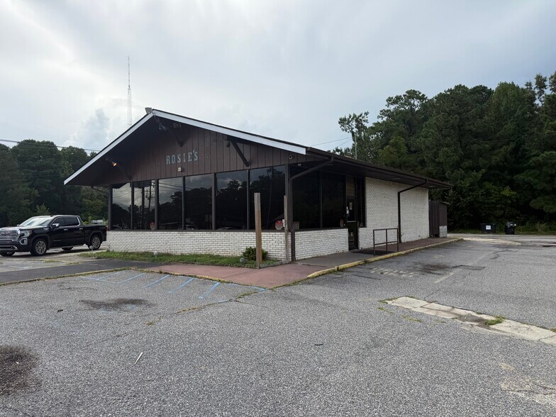 More Photos Of 170 US Highway 64 W, Plymouth General Retail For Lease