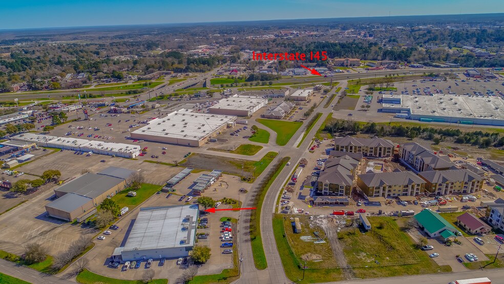 Primary Photo Of 168 Col Etheredge Blvd, Huntsville Flex For Lease