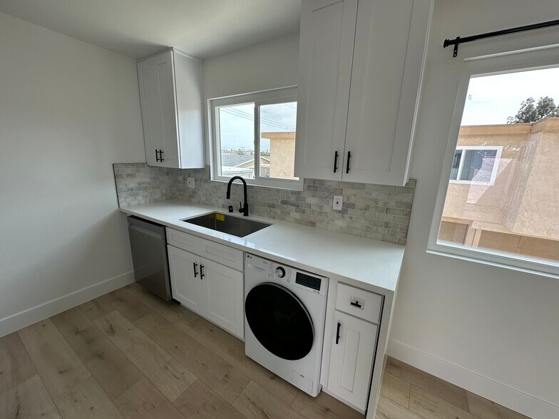 More Photos Of 17374 Dairyview cir, Huntington Beach Multifamily For Sale