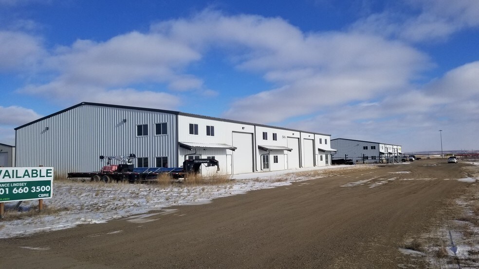 More Photos Of 6414 Wickum Rd, Williston Warehouse For Lease