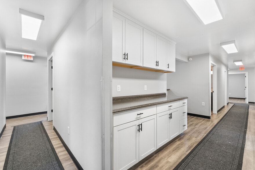 More Photos Of 6200 Fort Ave, Lynchburg Medical For Sale