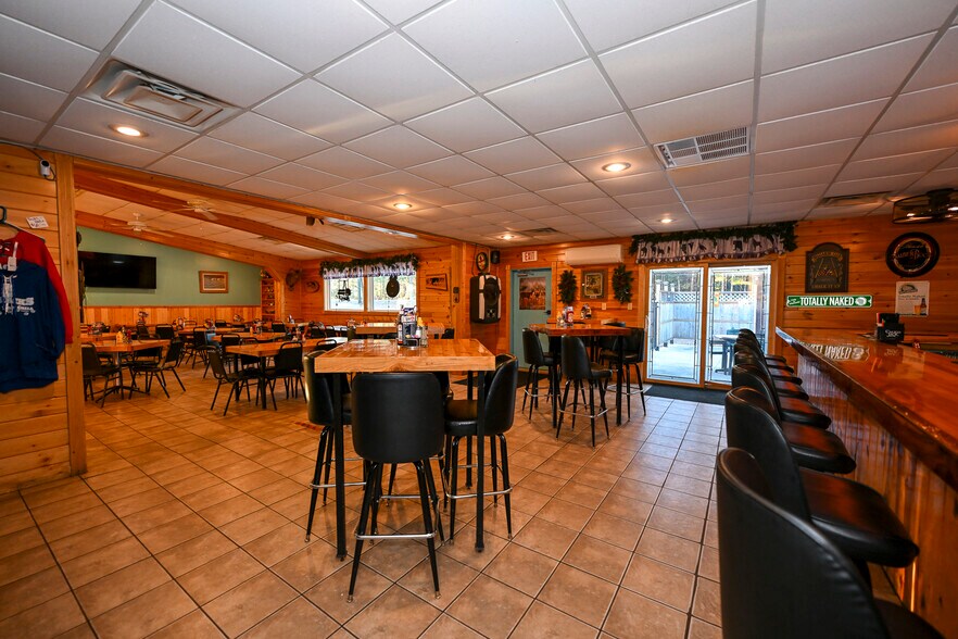 More Photos Of W7916 Highway 70, Spooner Restaurant For Sale