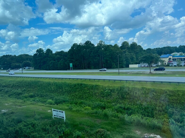 More Photos Of 135 Canal St, Pooler Medical For Lease