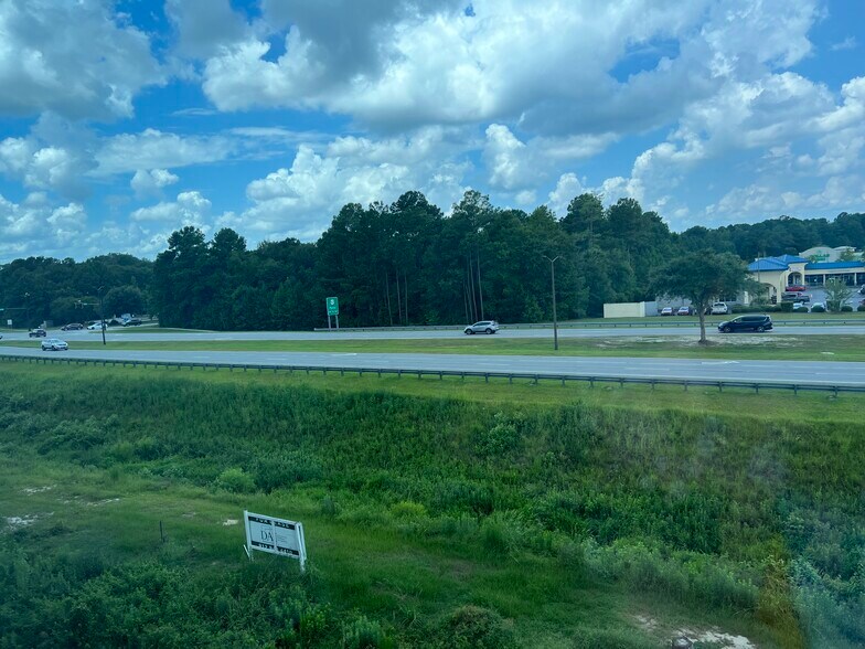 More Photos Of 135 Canal St, Pooler Medical For Lease