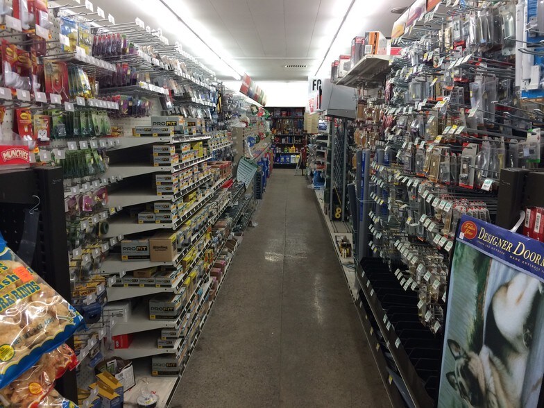 More Photos Of 154 Evergreen St, Republic General Retail For Sale