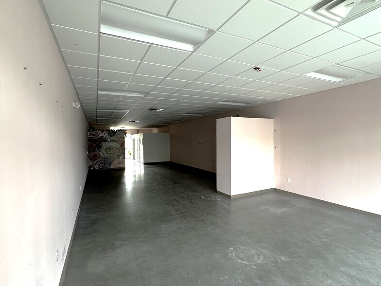 More Photos Of 3872-3894 Oxford Station Way, Winston-Salem General Retail For Sale