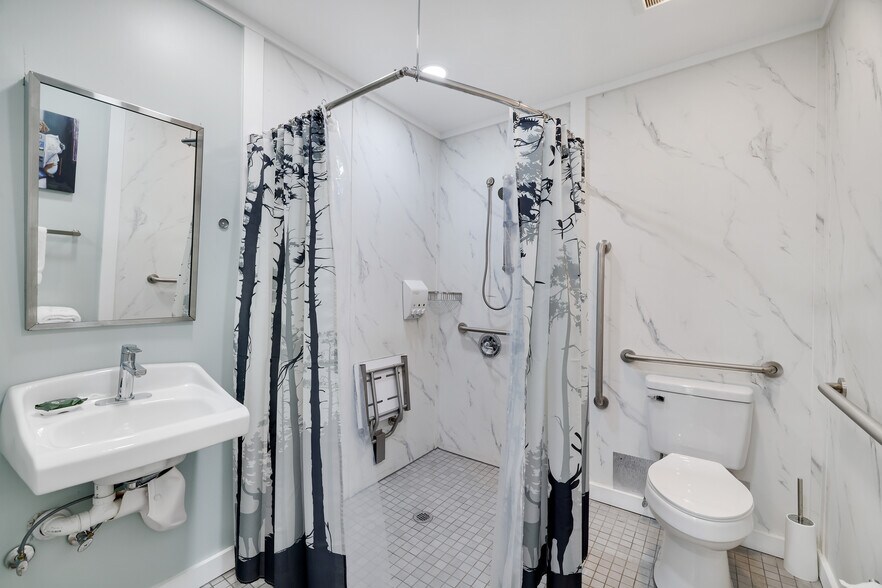 More Photos Of 2624 State Route 534, Albrightsville Hotel For Sale