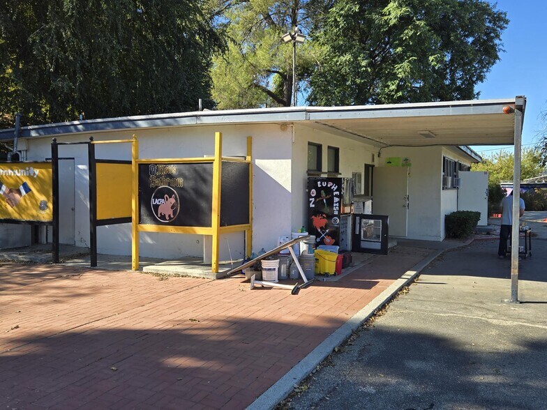 More Photos Of 625 Coleman Ave, Los Angeles Schools For Lease