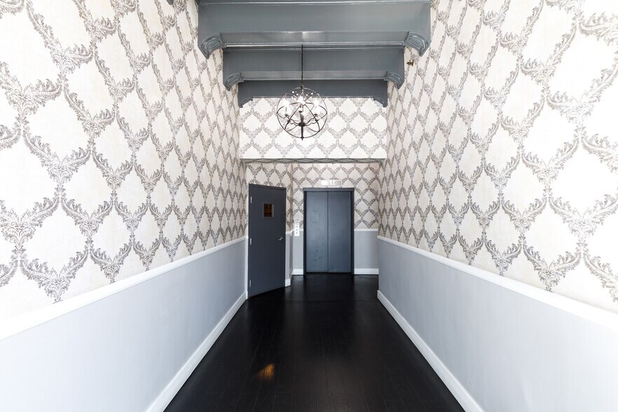 More Photos Of 3923 W 6th St, Los Angeles Serviced Offices For Lease