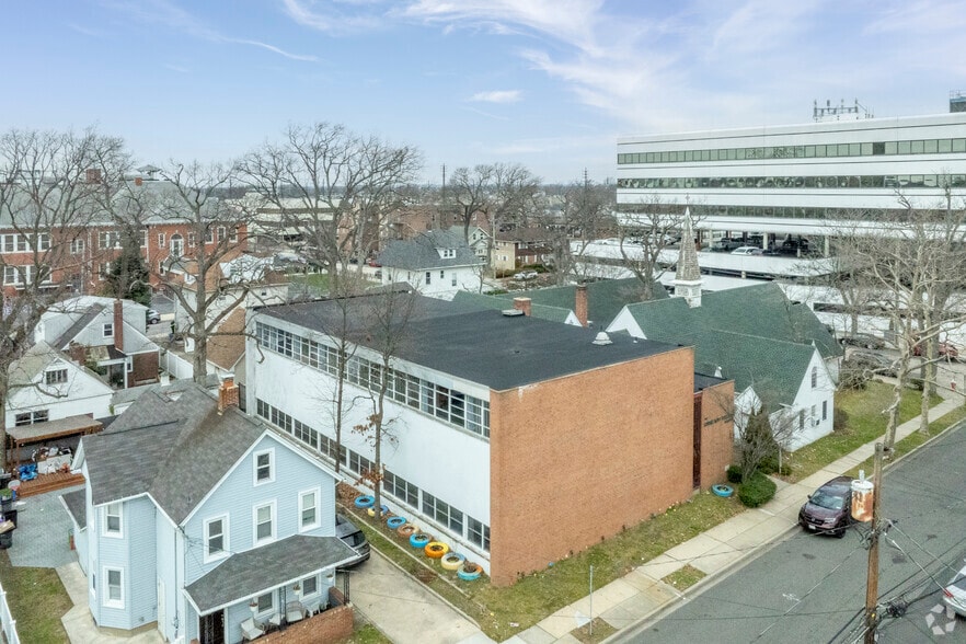 More Photos Of 87 7th St, Valley Stream Religious Facility For Lease