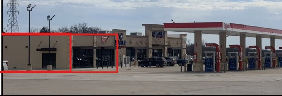 Primary Photo Of 19676 N Interstate 35, West General Retail For Lease