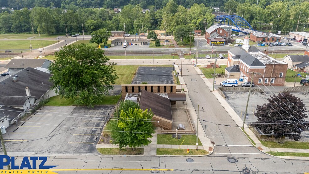 More Photos Of 151 2nd St, Lowellville Office For Lease