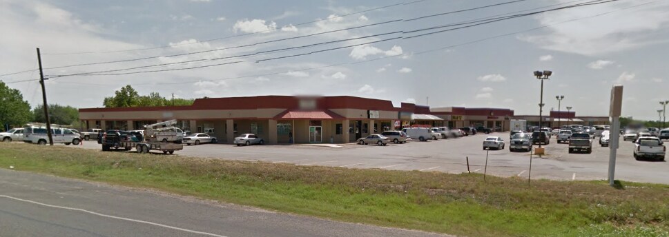 More Photos Of 1600 N Sara Dewitt Dr, Gonzales General Retail For Lease