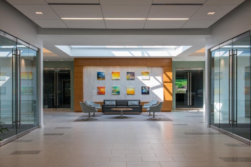 More Photos Of 415 Eagleview Blvd, Exton Office For Lease