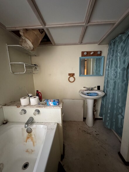 More Photos Of 563 James Monroe Ave, Monroeton Apartments For Sale