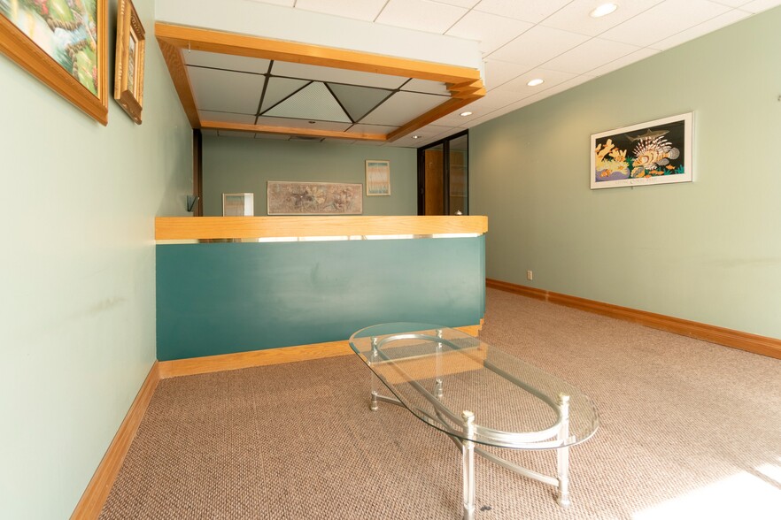 More Photos Of 901 N Pacific Coast Hwy, Redondo Beach Medical For Lease