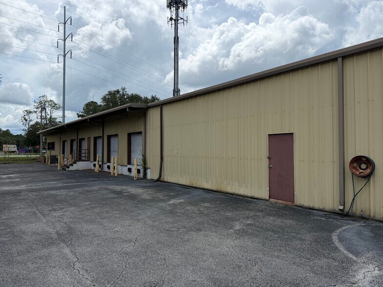 More Photos Of 2160 NE 31st Ave, Gainesville Industrial For Lease