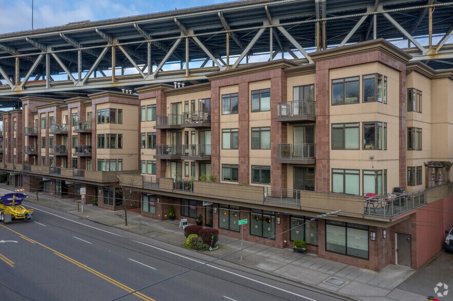 Primary Photo Of 3213-3221 Eastlake Ave E, Seattle Apartments For Sale