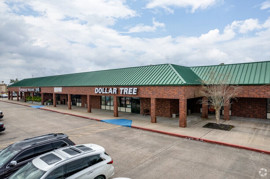 More Photos Of 14001-14065 Delany Rd, La Marque Unknown For Lease